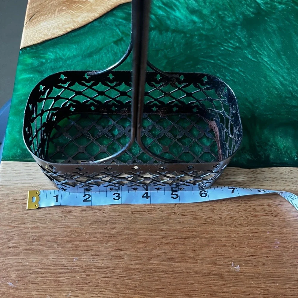 Metal Wire Basket with Handle